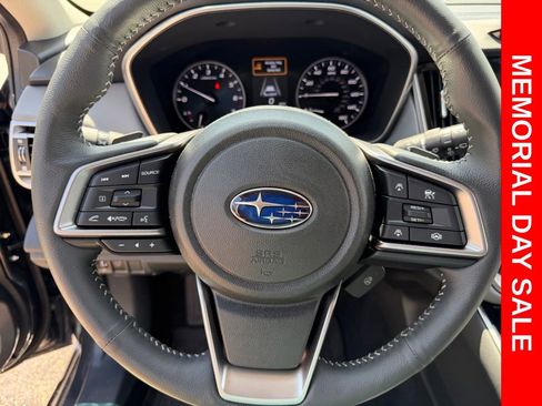 Used 2025 Subaru Outback Limited AWD/4WD image 25