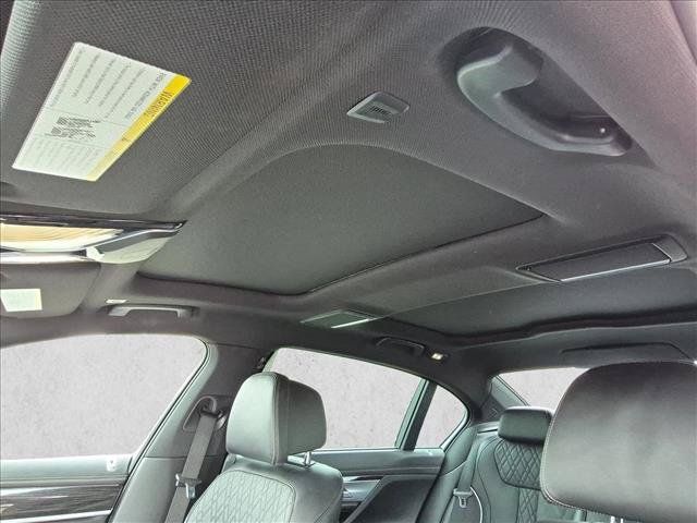 Used 2016 BMW 740i RWD image 16