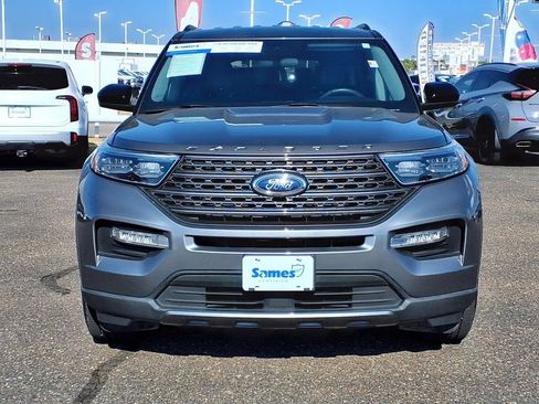 Used 2023 Ford Explorer XLT w/ Equipment Group 202A RWD image 3