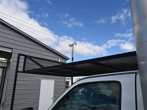 Used 2016 Chevrolet Express 3500 image 41