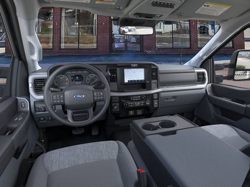 New 2026 Ford F550 4x4 Regular Cab Super Duty w/ XLT Value Package image 9