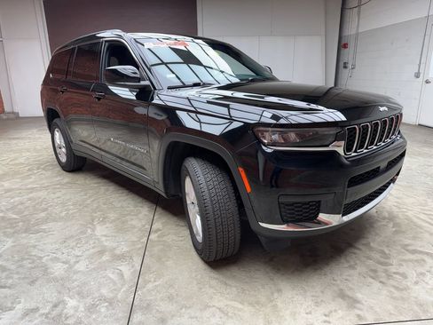 Used 2024 Jeep Grand Cherokee L Laredo AWD/4WD image 8