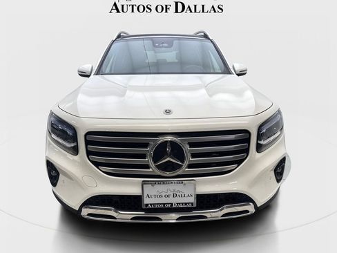 Used 2025 Mercedes-Benz GLB 250 4MATIC image 3