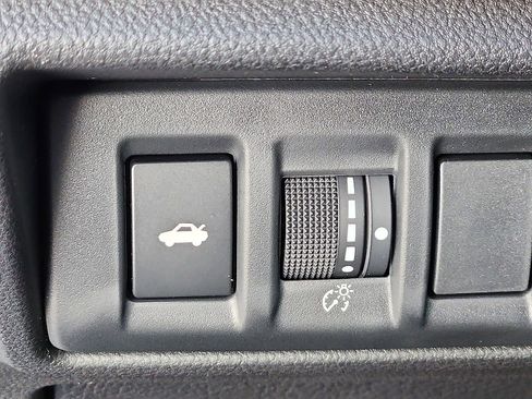 Certified 2025 Subaru Legacy Sport image 25