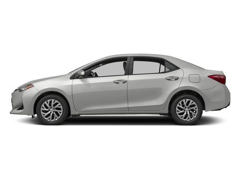 Used 2017 Toyota Corolla SE w/ Carpet Mat Package (TMS) FWD image 3