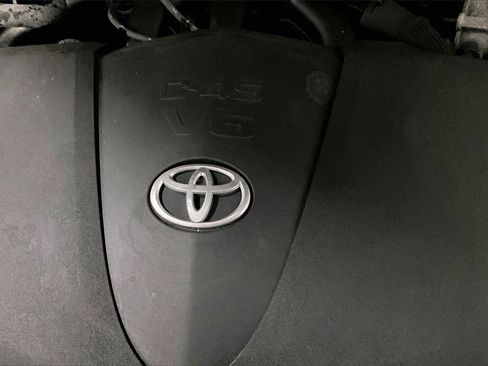 Used 2022 Toyota Highlander XLE image 31