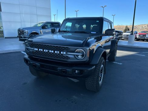 Certified 2022 Ford Bronco Badlands w/ Sasquatch Package image 2