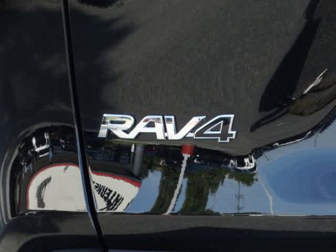 Used 2025 Toyota RAV4 Limited w/ Advanced Technology Package image 10