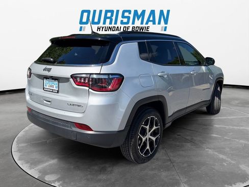 Used 2024 Jeep Compass Limited AWD/4WD image 6