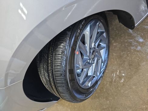 New 2026 Hyundai Elantra Blue image 32