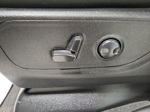 Used 2023 RAM 1500 Big Horn image 38