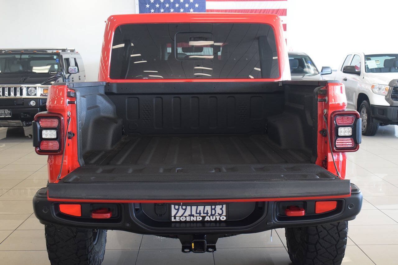 Used 2020 Jeep Gladiator Rubicon AWD/4WD image 15