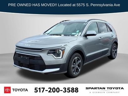 Used 2023 Kia Niro EX
