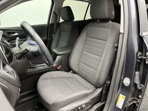 Certified 2022 Chevrolet Equinox LT AWD/4WD image 9