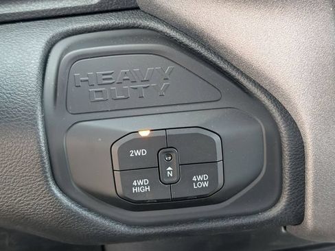 New 2026 RAM 3500 Tradesman w/ Chrome Appearance Group A AWD/4WD image 20