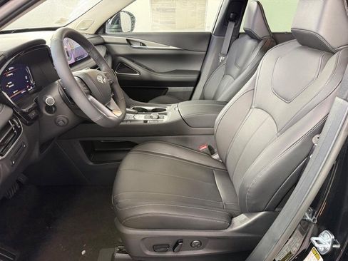 New 2026 INFINITI QX60 Luxe w/ Cargo Package image 13