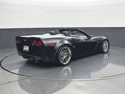 Used 2013 Chevrolet Corvette 427 w/ 1SB Preferred Equipment Group RWD image 5