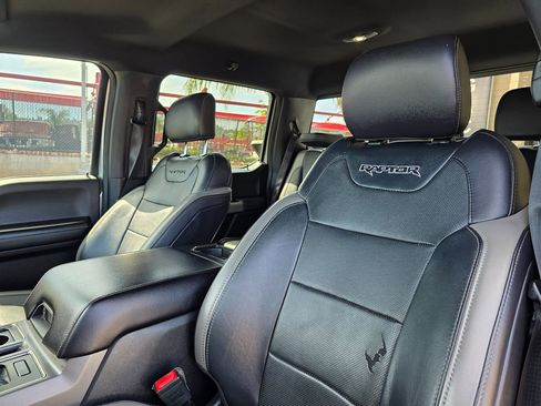 Used 2018 Ford F150 Raptor w/ Equipment Group 802A Luxury image 21