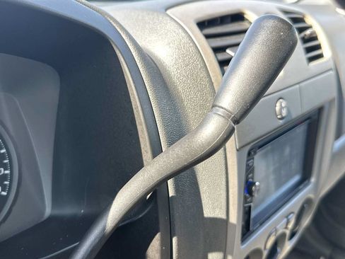 Used 2005 GMC Canyon SLE RWD image 34