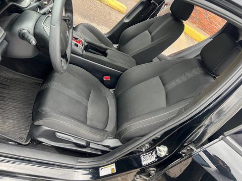 Used 2019 Honda Civic EX image 11