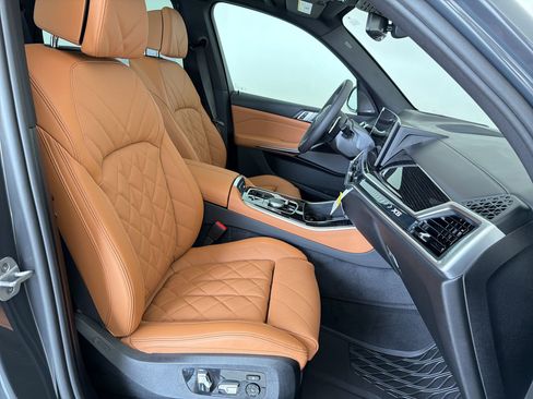 New 2026 BMW X5 xDrive50e w/ M Sport Package AWD/4WD image 31