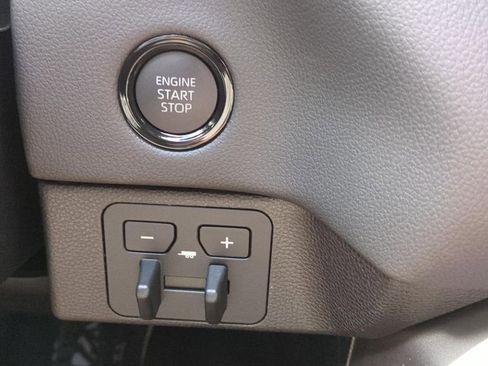 New 2026 Toyota Tundra Limited AWD/4WD image 28