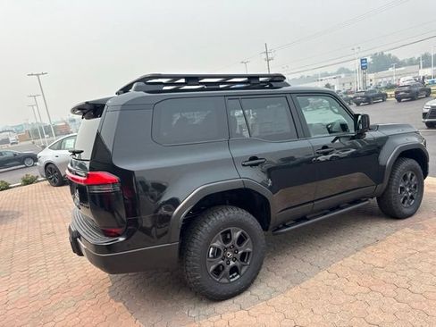 New 2026 Lexus GX 550 AWD/4WD image 7