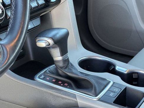 Used 2018 Kia Sportage EX image 15