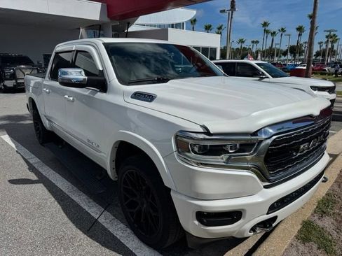 Used 2023 RAM 1500 Limited AWD/4WD image 2