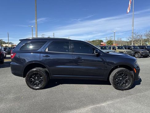 Used 2025 Dodge Durango R/T image 2