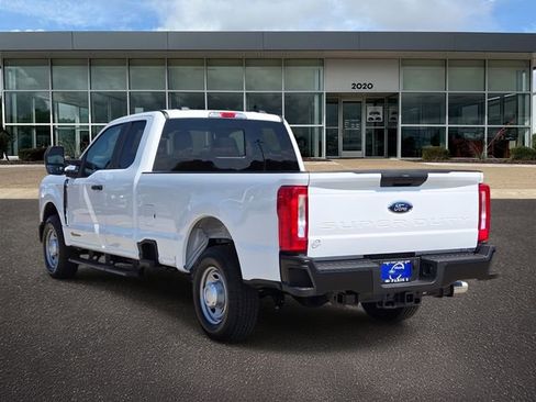 New 2026 Ford F250 XL RWD image 3