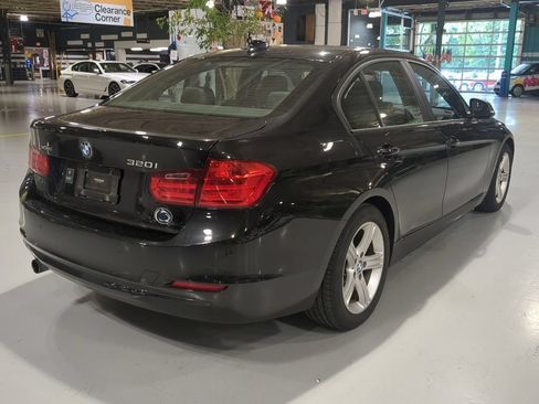 Used 2015 BMW 320i xDrive Sedan AWD/4WD image 8