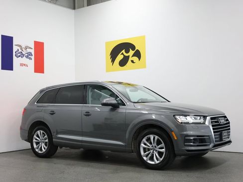Used 2018 Audi Q7 3.0T Premium Plus w/ Premium Plus Package AWD/4WD image 1