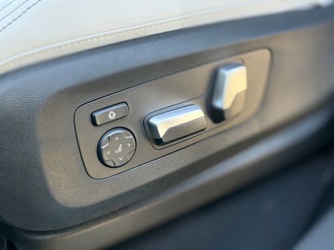 New 2026 BMW X5 xDrive40i AWD/4WD image 15