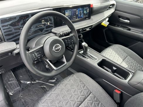 New 2026 Nissan Kicks SV image 31