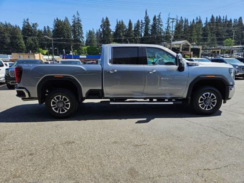 New 2026 GMC Sierra 3500 SLT w/ SLT Premium Package AWD/4WD image 6