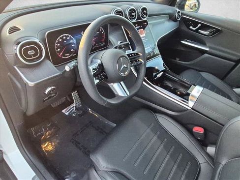 Used 2026 Mercedes-Benz GLC 300 4MATIC image 10