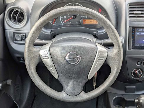Used 2017 Nissan Versa S Plus FWD image 31