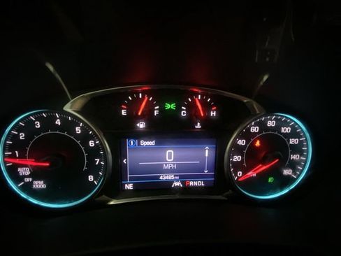 Used 2021 Chevrolet Equinox LT AWD/4WD image 15