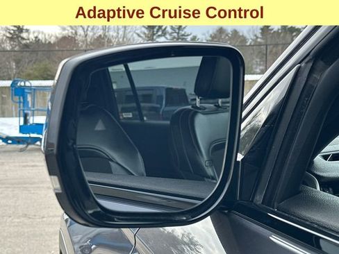 Used 2024 Jeep Grand Cherokee L Laredo AWD/4WD image 7