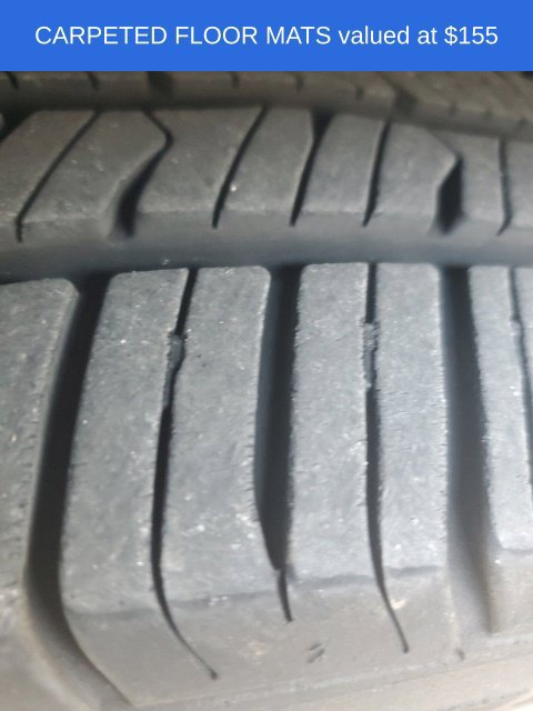 Used 2021 Hyundai Venue SEL FWD image 2
