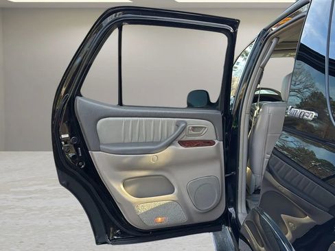 Used 2007 Toyota Sequoia Limited image 33