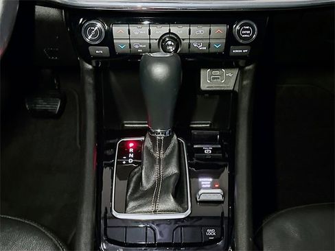 Certified 2022 Jeep Compass Limited image 14