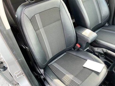 Used 2021 Ford EcoSport SES image 29