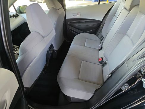 Used 2024 Toyota Corolla SE w/ SE Package FWD image 18