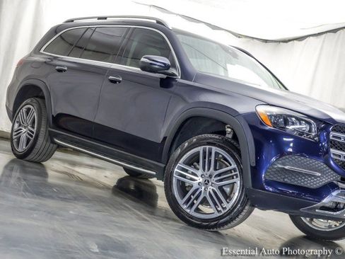 Used 2022 Mercedes-Benz GLS 450 4MATIC image 4