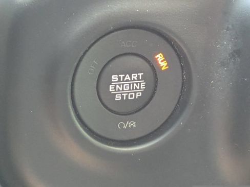 Used 2022 Jeep Wrangler Unlimited Sport AWD/4WD image 40