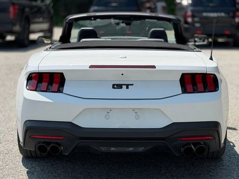 Used 2026 Ford Mustang GT Premium w/ GT Performance Package RWD image 8