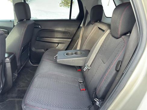 Used 2015 GMC Terrain SLE image 16