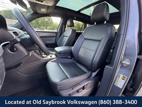 Certified 2023 Volkswagen Atlas Cross Sport SEL AWD/4WD image 33